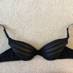 Black and beige striped bra 34B